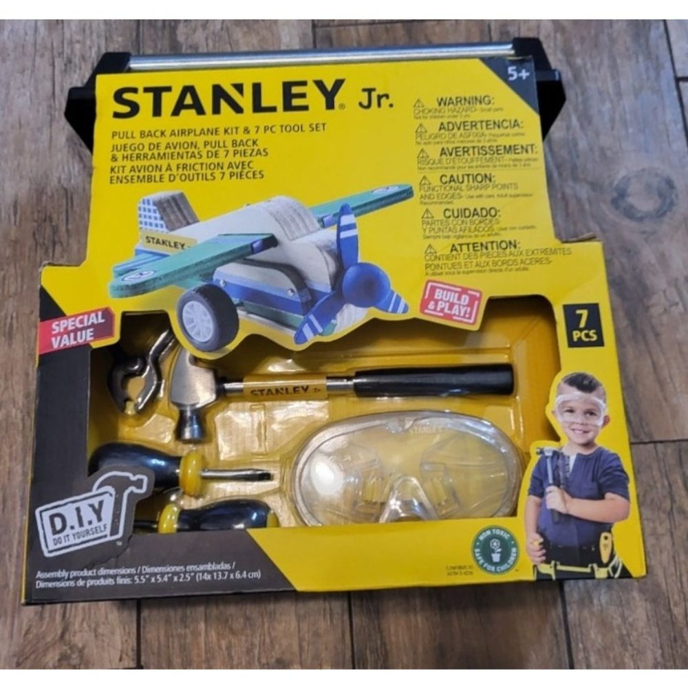 STANLEY JR. Pull-back Airplane Kit and 7-Piece Toolset  Brand New In Box